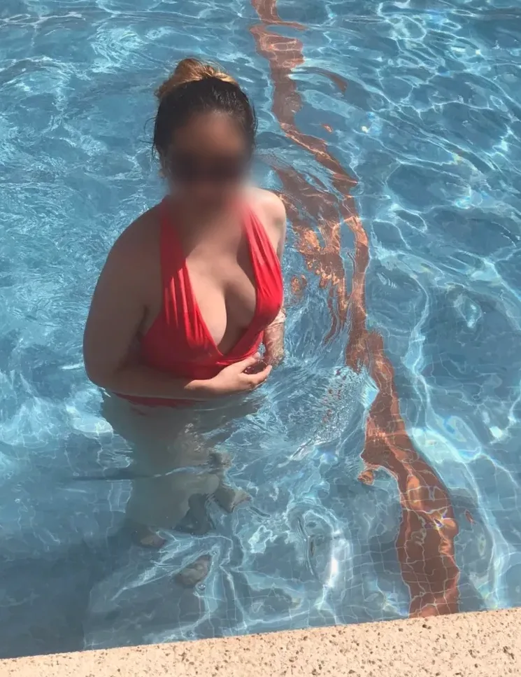 Hanane, 27 años